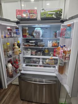 Samsung French Door Refrigerator – Stainless Steel – $450 OBO