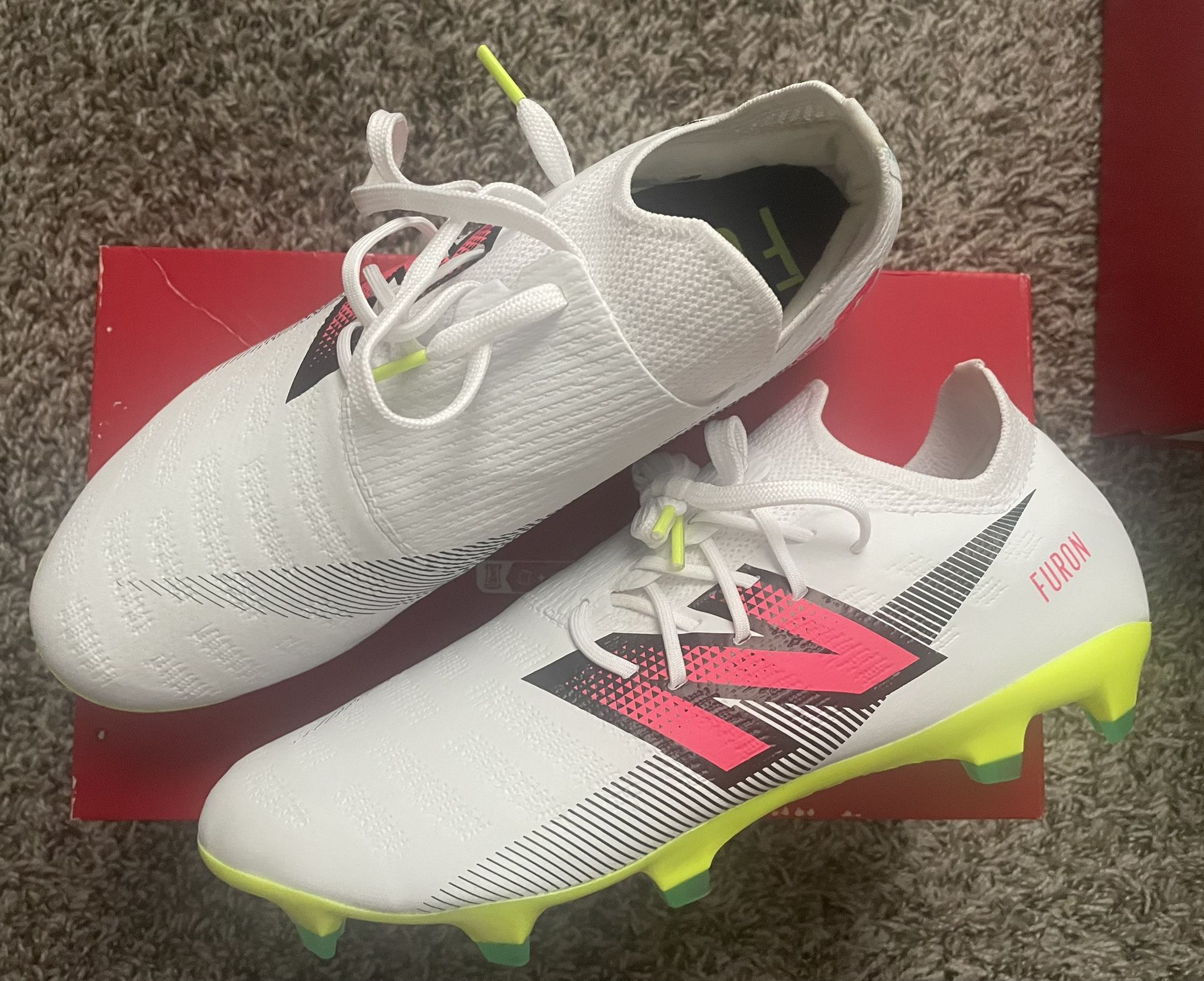 New Balance Furon Destroy FG V7+ Soccer Cleats Men’s Size 8.5 Football Boots White