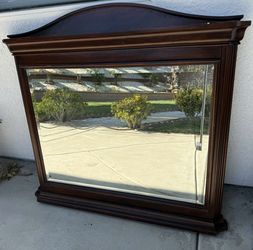 Square wall Mirror with wood frame