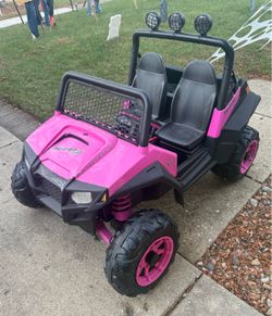 Peg Perego Polaris RZR 900