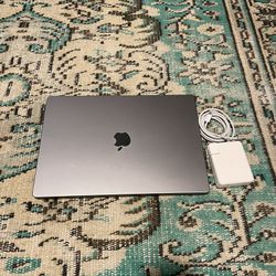 2021 MacBook M1 Pro 16 Inch