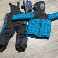 Snow Jacket Size 5.6
