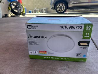Commercial Electric 80 CFM 1.1 Sones Ceiling/Wall Bathroom Exhaust Fan with Adjustable CCT LED and Night Light