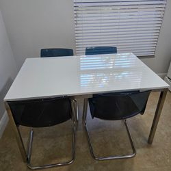 Dining Set With 4 Chairs