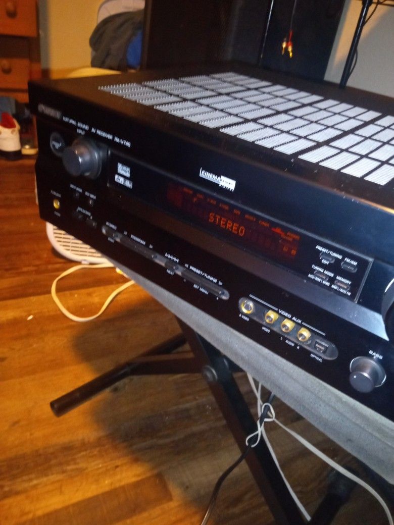 Yamaha Rxv 740 Receiver Works Good 50 Bucks