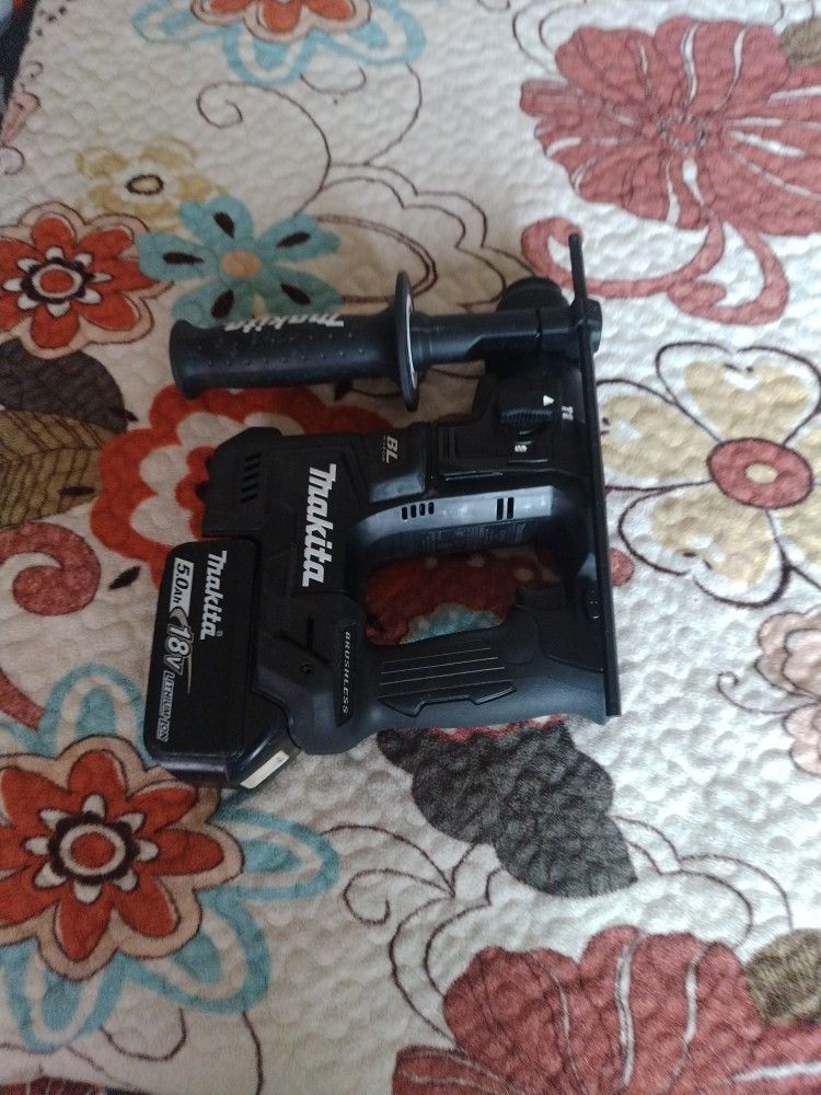 Makita Rotary Hammer New Battery Used