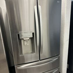 LG 28cf 4 Doors Refrigerator 