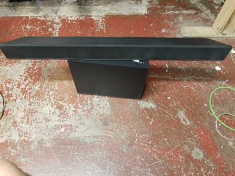 Vizio Soundbar S4251 for parts or repair bar doesn't power on, subwoofer powers on sold as is