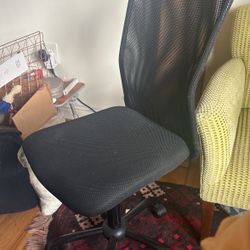 Office chair - 15$