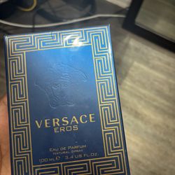 Versace Cologne 