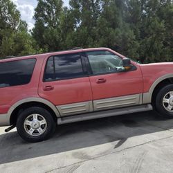 2003 Ford Expedition 