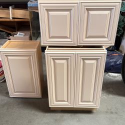 Bathroom Vanity Cabinets 