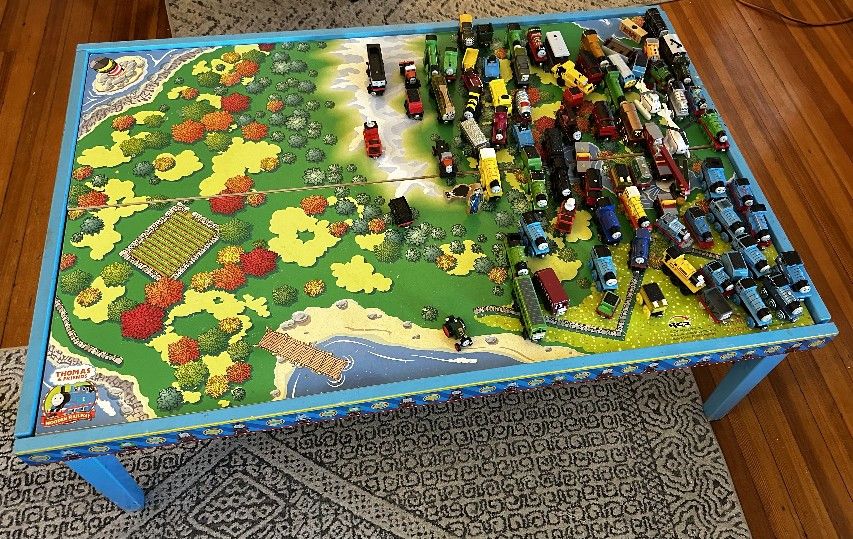 Thomas And Friends Trains And Table