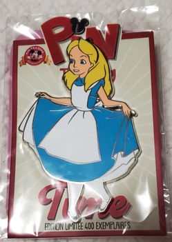 Disneyland Paris Pin Trading Time Alice In Wonderland 2022 LE 400 Jumbo Pin