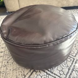 Round ottoman and Square storage ottoman