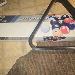 Selling Stuff Yard Sale 