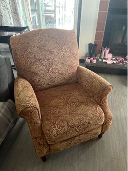 Recliner Chair