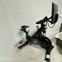 Peloton Bike