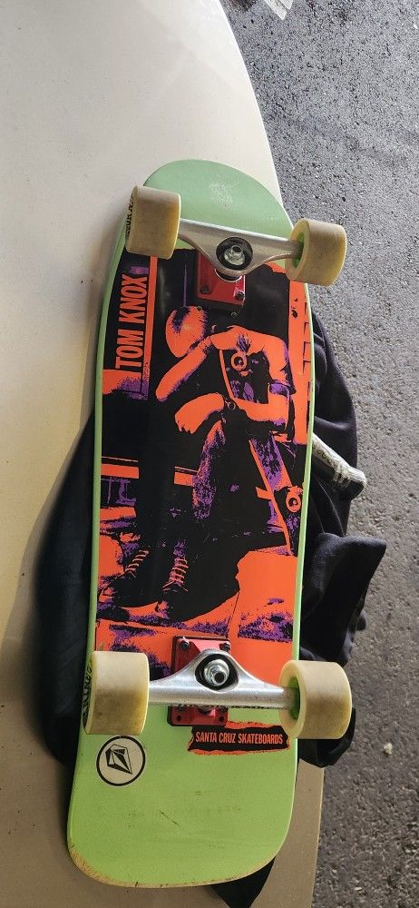 Santa Cruz Sk8board /independent Trux/bones Bearings