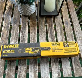 Dewalt ratchet 20v Atomic 1/4