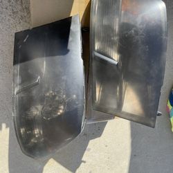 Ram 2011 Original Headlight and Taillight 