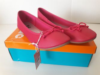 Girls Shoes size 3