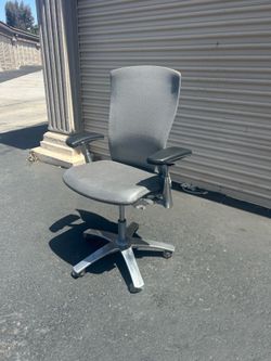 Knoll Office Chair