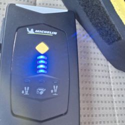 Michelin Brand CarStarter/Portable Charger