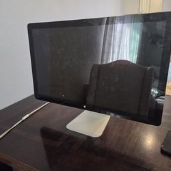 Thunderbolt Display.