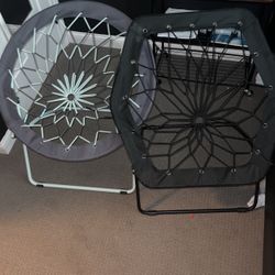 2 bungee chairs 