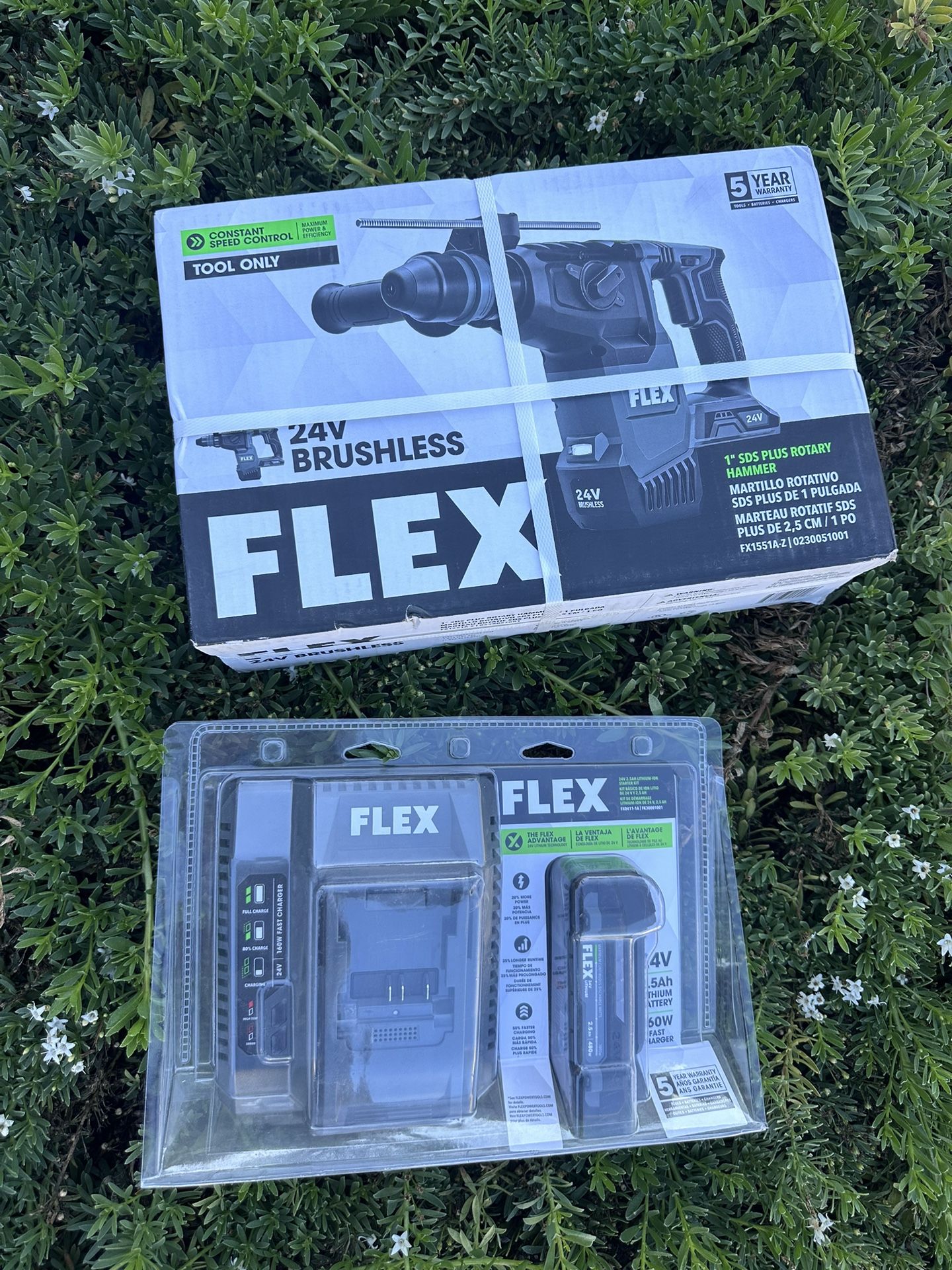 FLEX 24v 1-in SDS-plus Variable Speed Rotary Hammer Drill with 2.5ah battery & charger. NEW