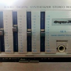 JVC R-x40 Digital Synthesizer Stereo Receiver In Kent 
