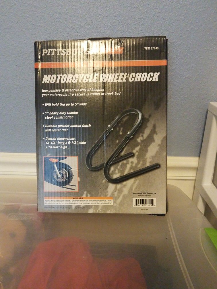 Motorcycle Wheel Chock NEW in Box