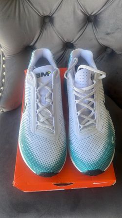 Nike Air Phoenix men size 9