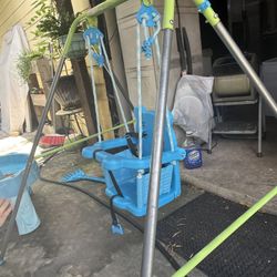  Baby Swing 