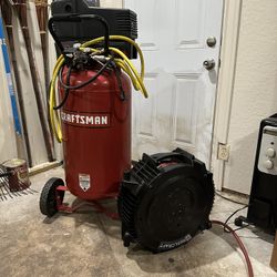 “Craftsman” Brand 25 Gallon Air Compressor + Hose 
