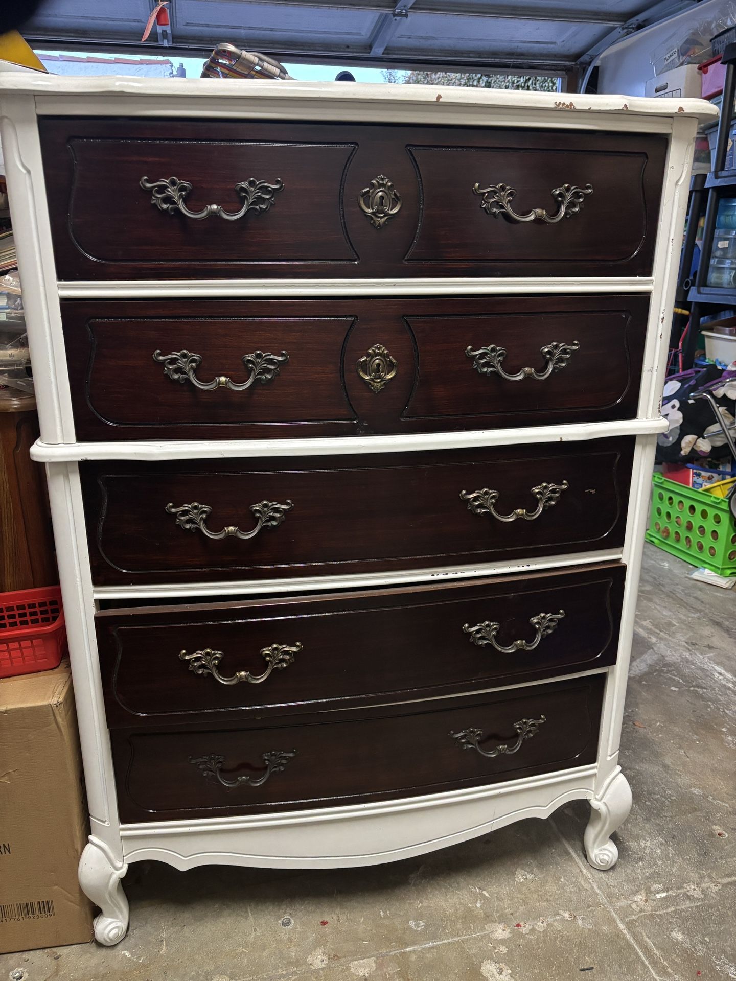 Dresser Set