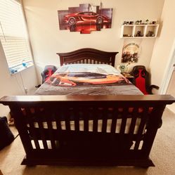 Full Size Bed With Mattresses 