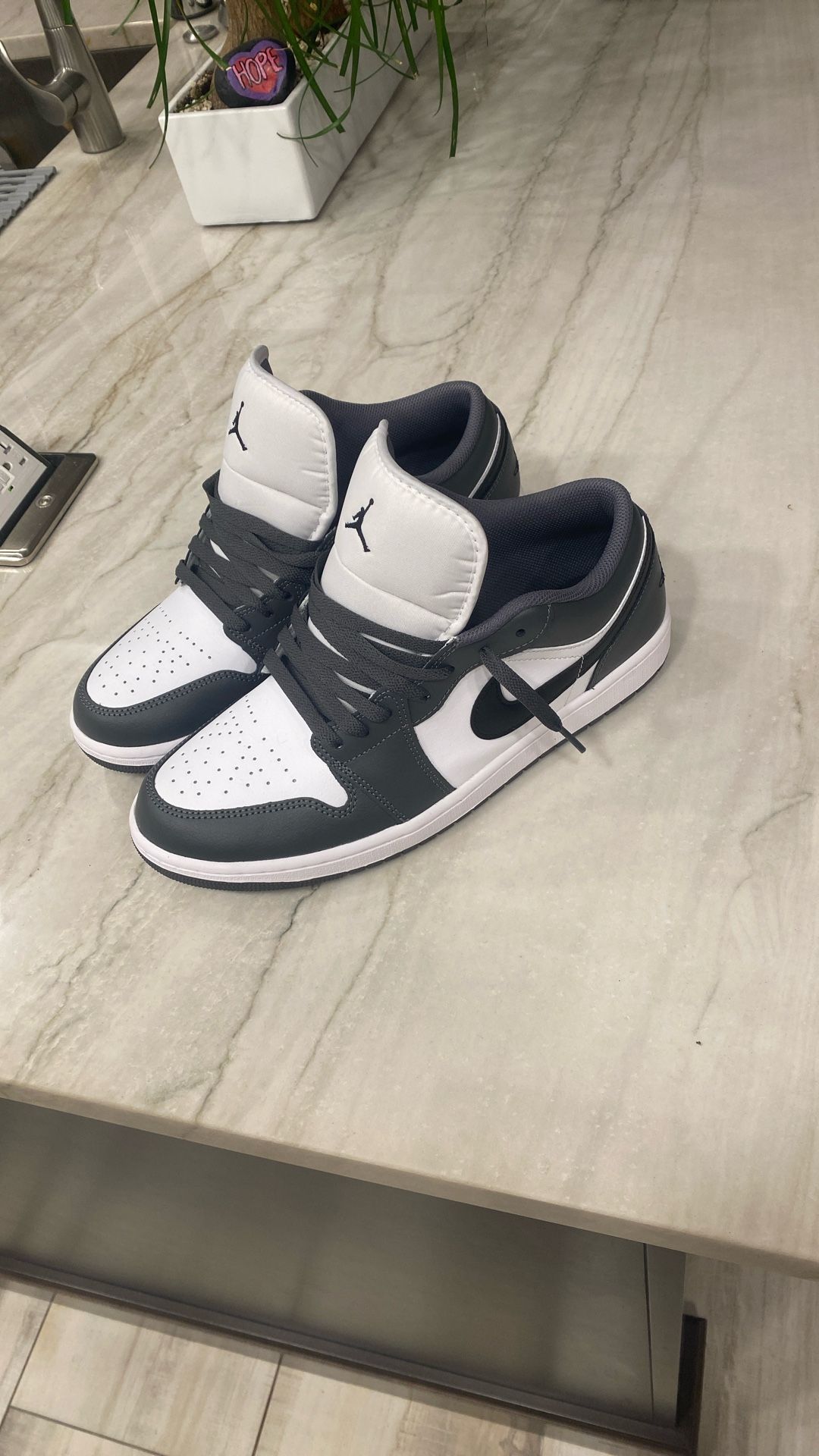 Air Jordan 1 Low