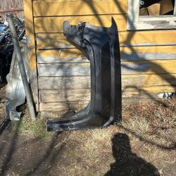 2014-18 GMC Sierra 1500 Left Fender