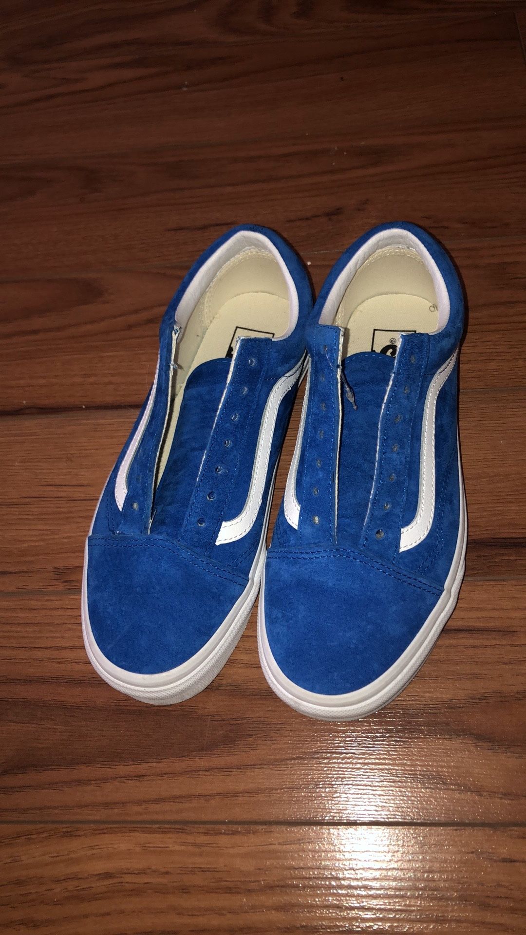 Vans (suede)