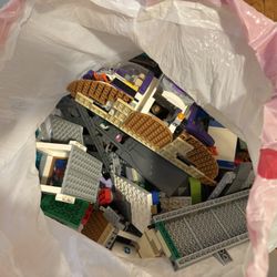 LEGO 10 Pounds