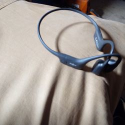 Shokz Bluetooth Waterproof Headphones Withcharger