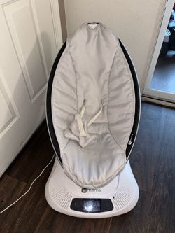 Infant Baby Rocker Sleeper 4moms
