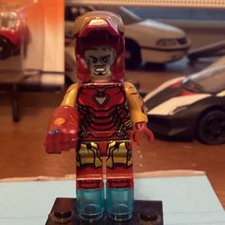 Lego Compatible Iron Man With Infinity Glove 