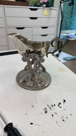 Silver Plate Gravy Boat.