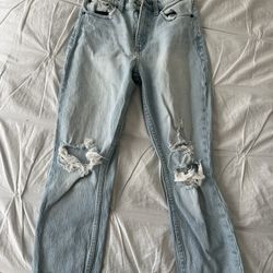 Abercrombie & Fitch high rise mom jeans in size 25/0s