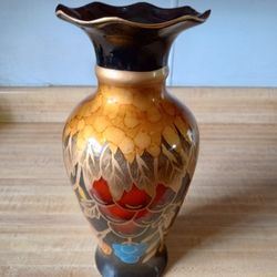 Vintage/ Antique Clay Painted Vsse 