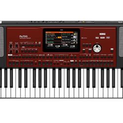 Korg Pa700