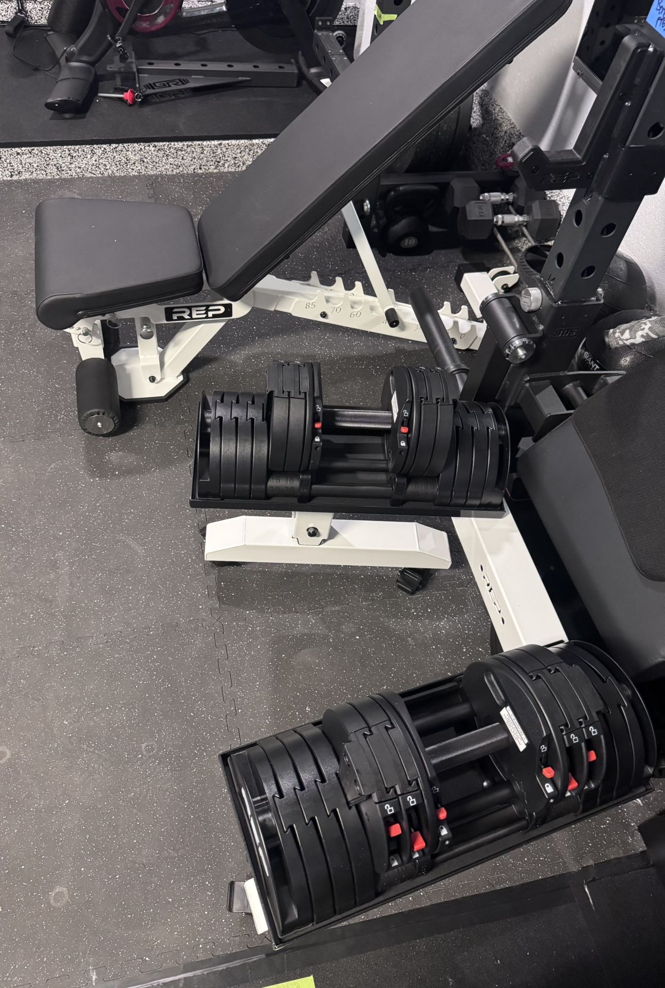 🏋️ REP Fitness Adjustable Bench + Dumbbells + Stand (Great Condition) 🏋️‍♂️